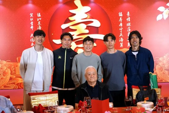 欢迎加入体验更多不一样的精彩.。图片展示